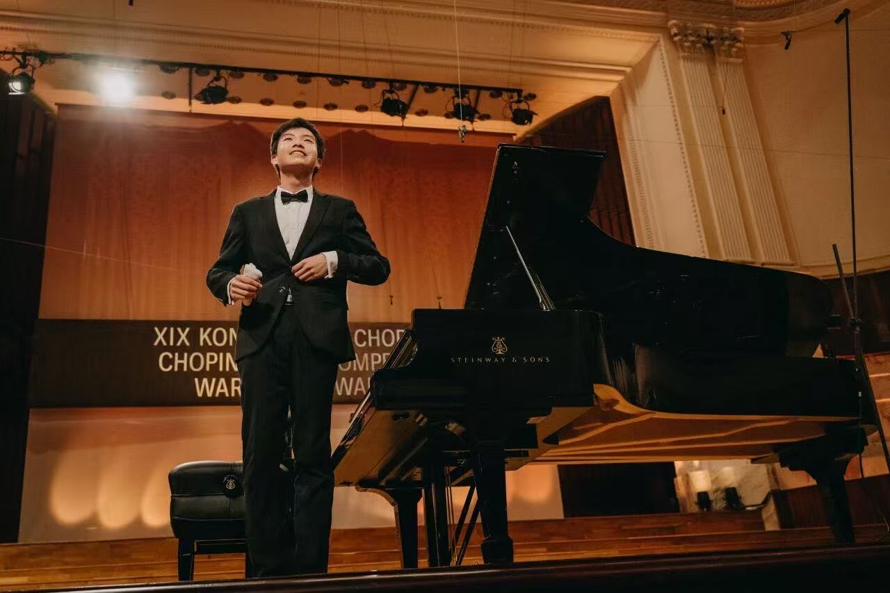 青年学者丨吴一凡闪耀肖邦国际钢琴比赛，尽显中国青年钢琴家潜力