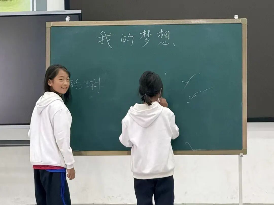 快乐的琴键丨成长的二重奏